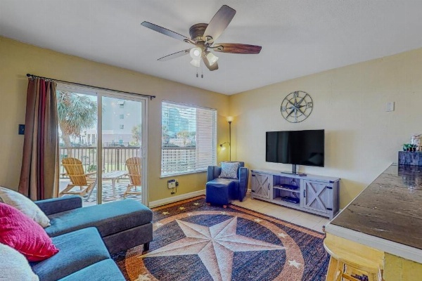 Seawall Condos image 27